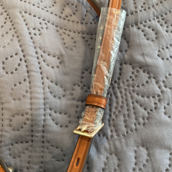 Dooney & Bourke cross body bag NWT - Picture 3 of 10